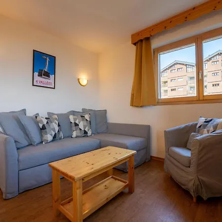 Spacious With View Apartman *