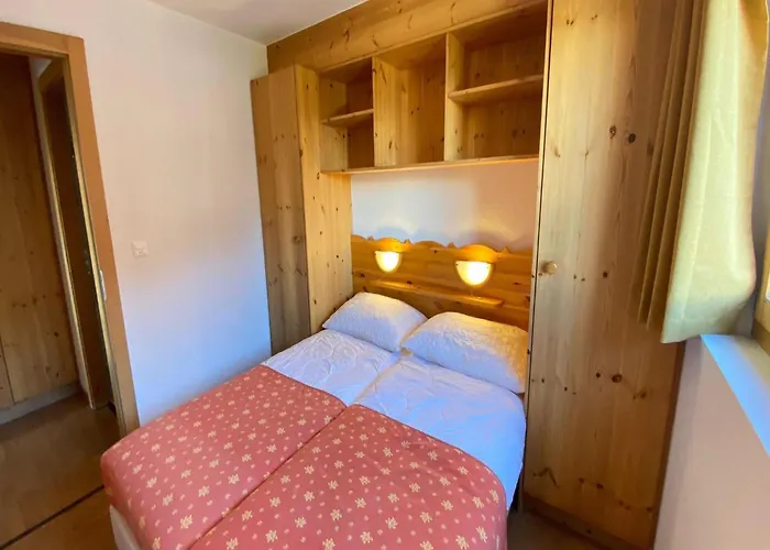 アパート Spacious With View ナンダ