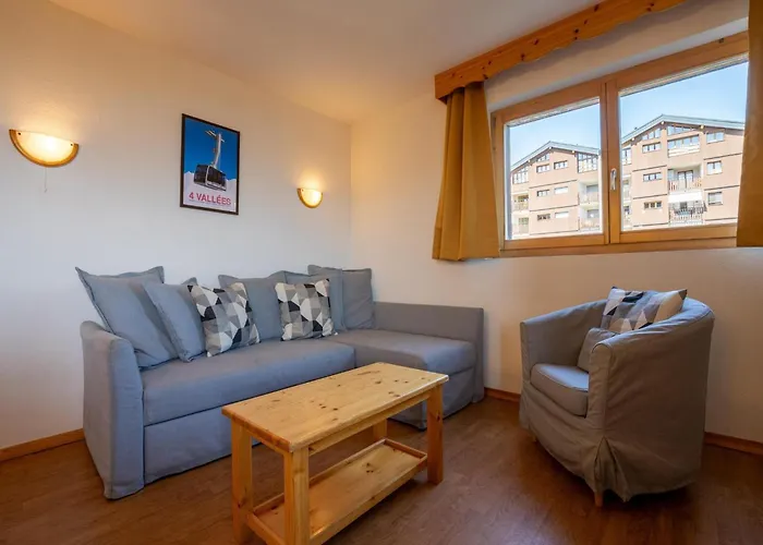 Spacious With View アパート *