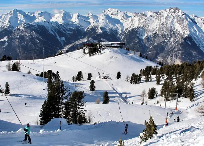 Spacious With View * ナンダ